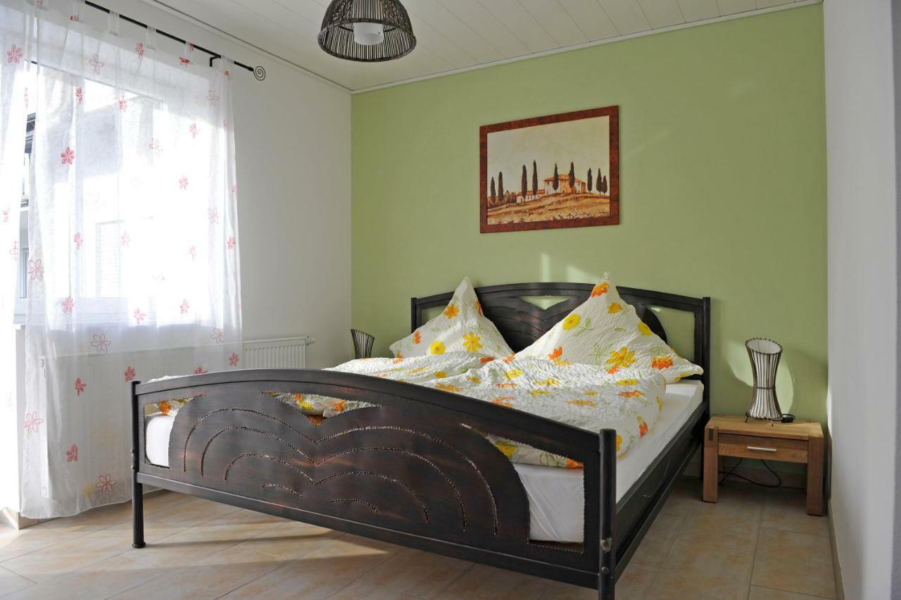 Gaestehaus Vinaria Kinheim المظهر الخارجي الصورة